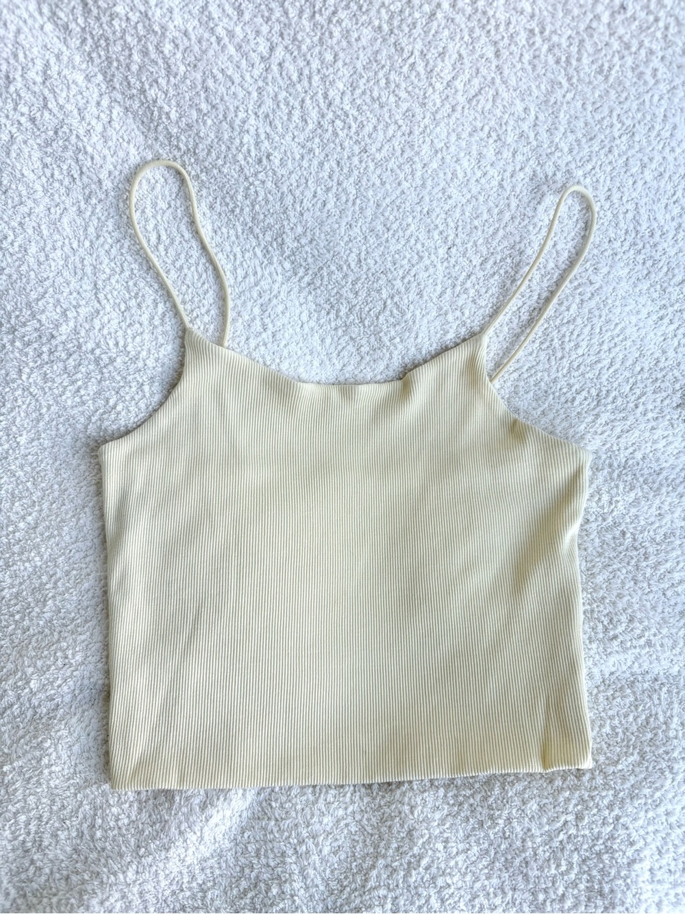 Round Neck Spaghetti Straps Rib Knit Cropped Top